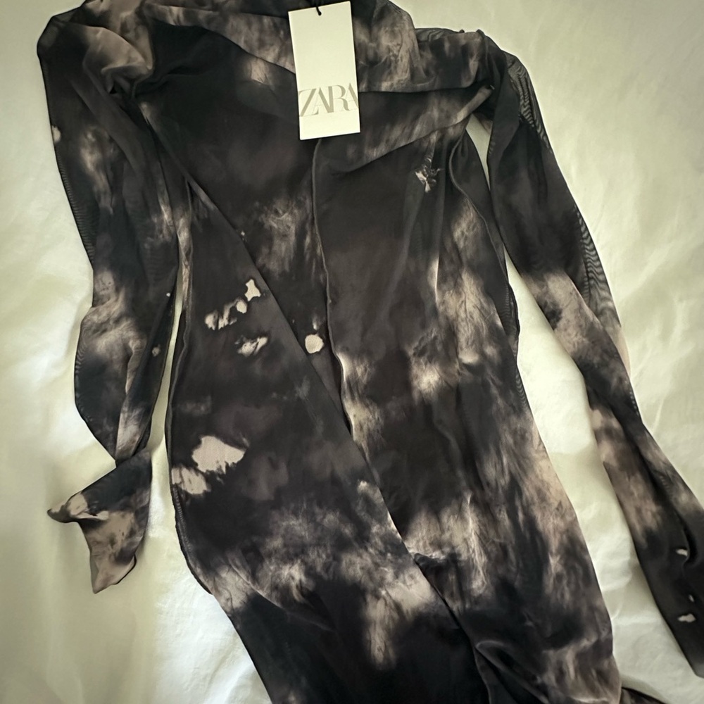 Zara Dress printed Tulle size Medium